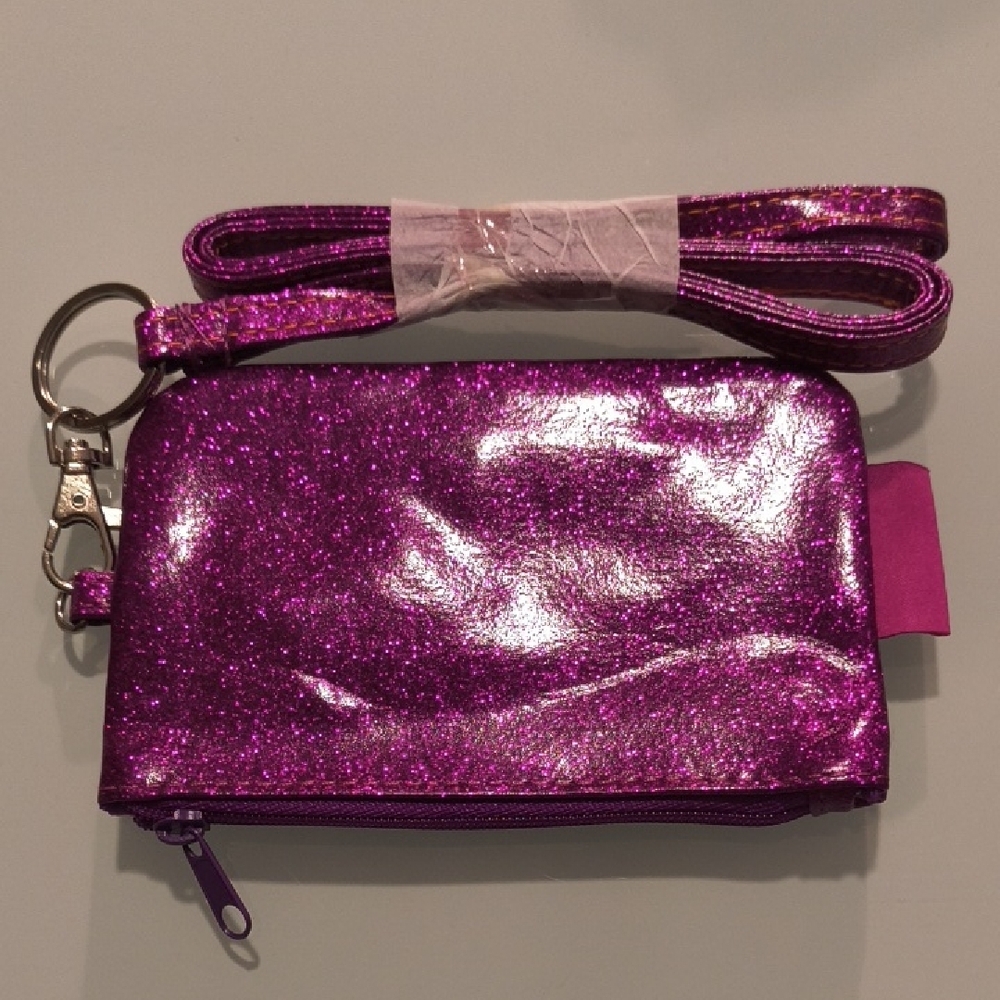 Metallic Curves Go Pouch. - Picture 2 of 4